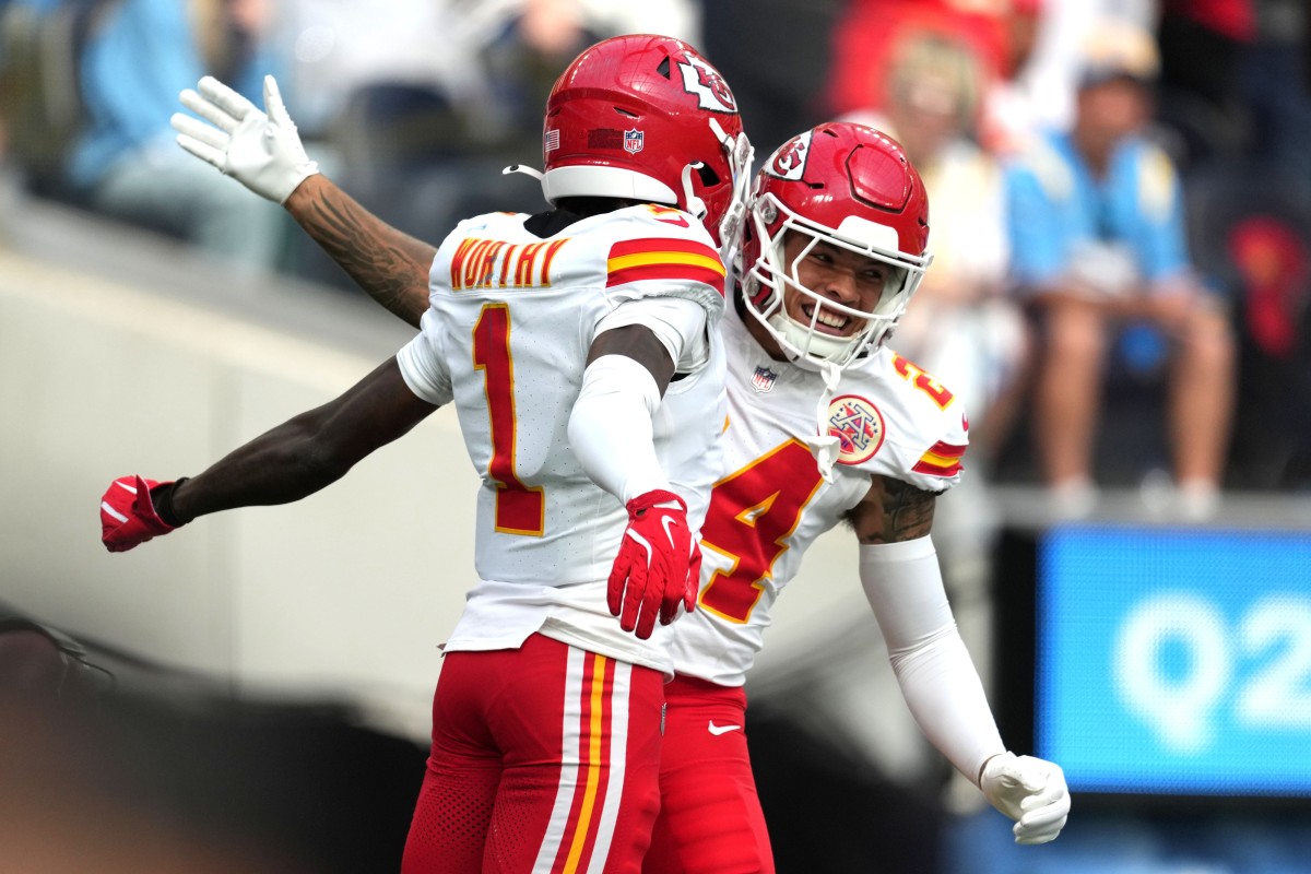 Kansas City Chiefs wide receivers Skyy Moore, Xavier Worthy
