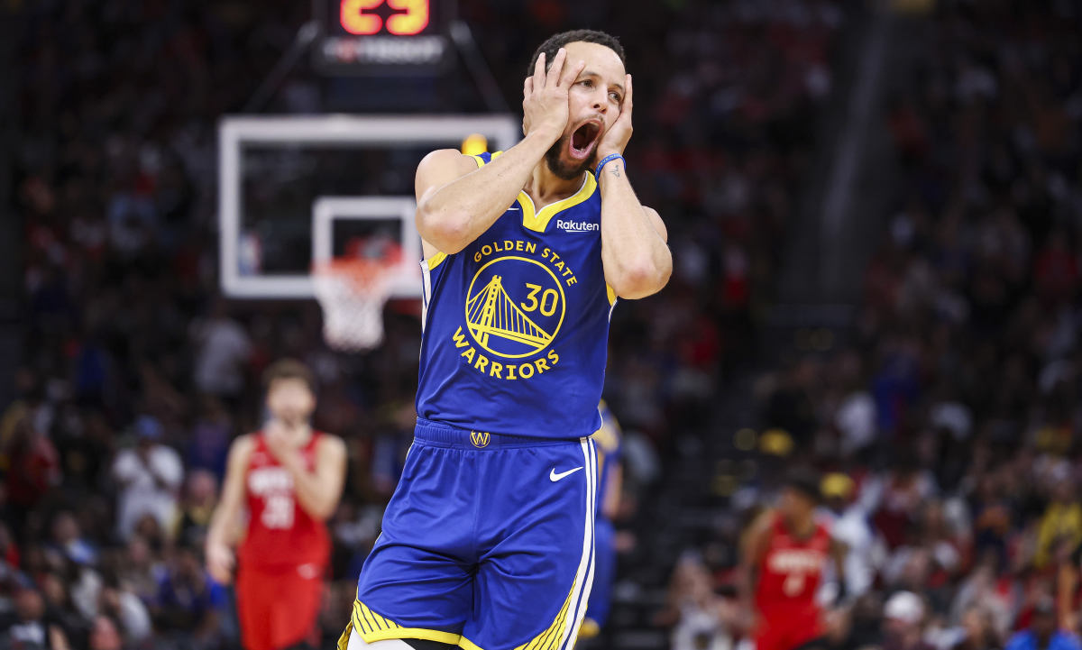 Steph Curry Reacts to Historic Warriors Announcement - Athlon Sports