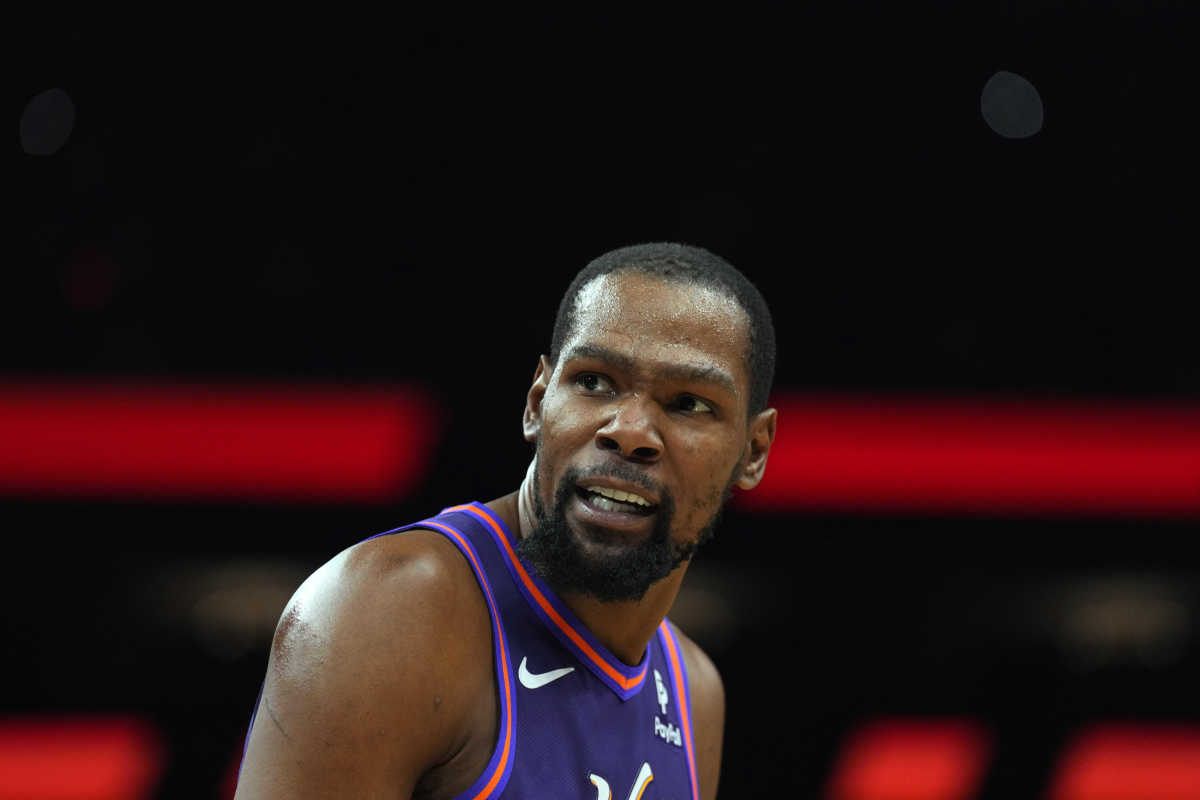 Kevin Durant's Message on Warriors Fans After Rejecting Trade - Athlon  Sports