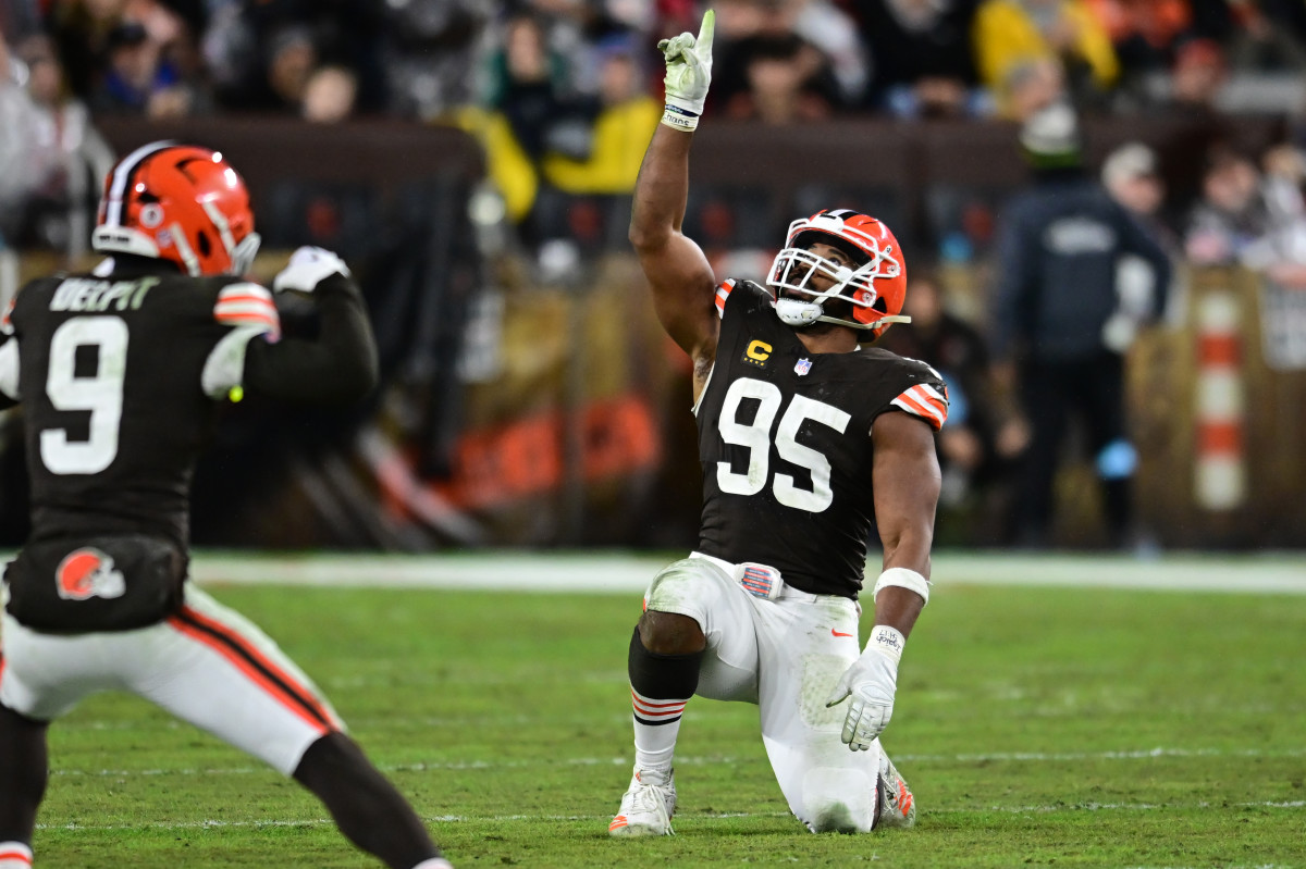 Browns De Myles Garrett'S Reckless Speed: Strongsville Police Bodycam Footage? - 69lm3k0