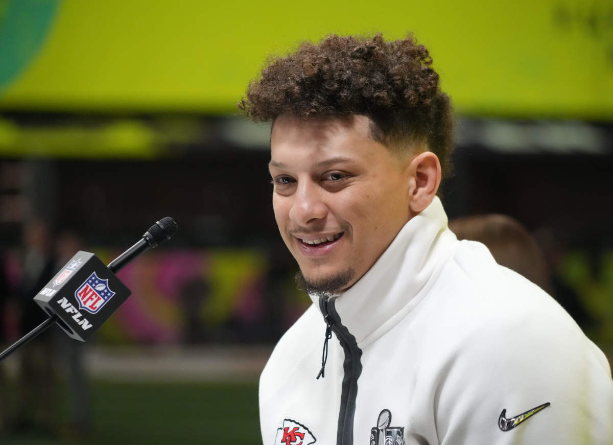 Patrick Mahomes’ Super Bowl 2025 Pregame Outfit Raises Eyebrows