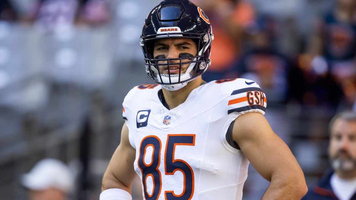 Bears' $50 Million TE Cole Kmet Named Top NFL Trade Candidate - Athlon  Sports