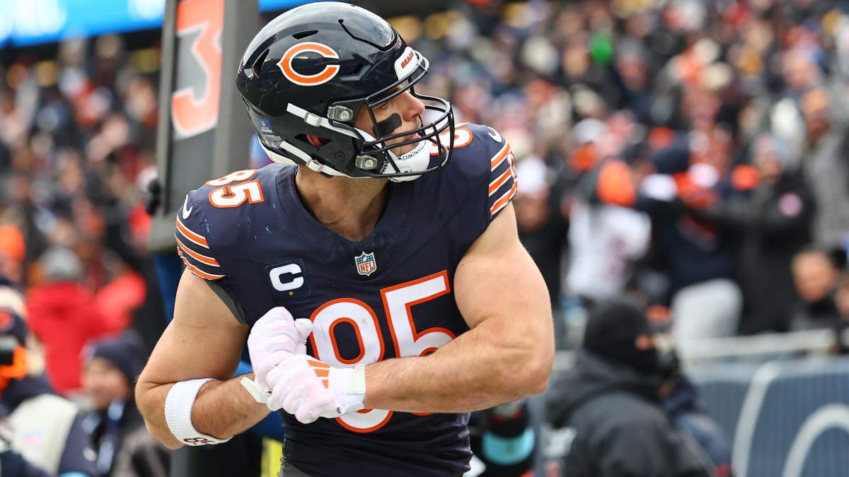 Bears' $50 Million TE Cole Kmet Named Top NFL Trade Candidate - Athlon  Sports