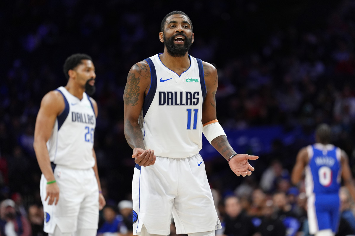 Kyrie Irving Makes Decision on Mavericks Future: Report - Athlon Sports