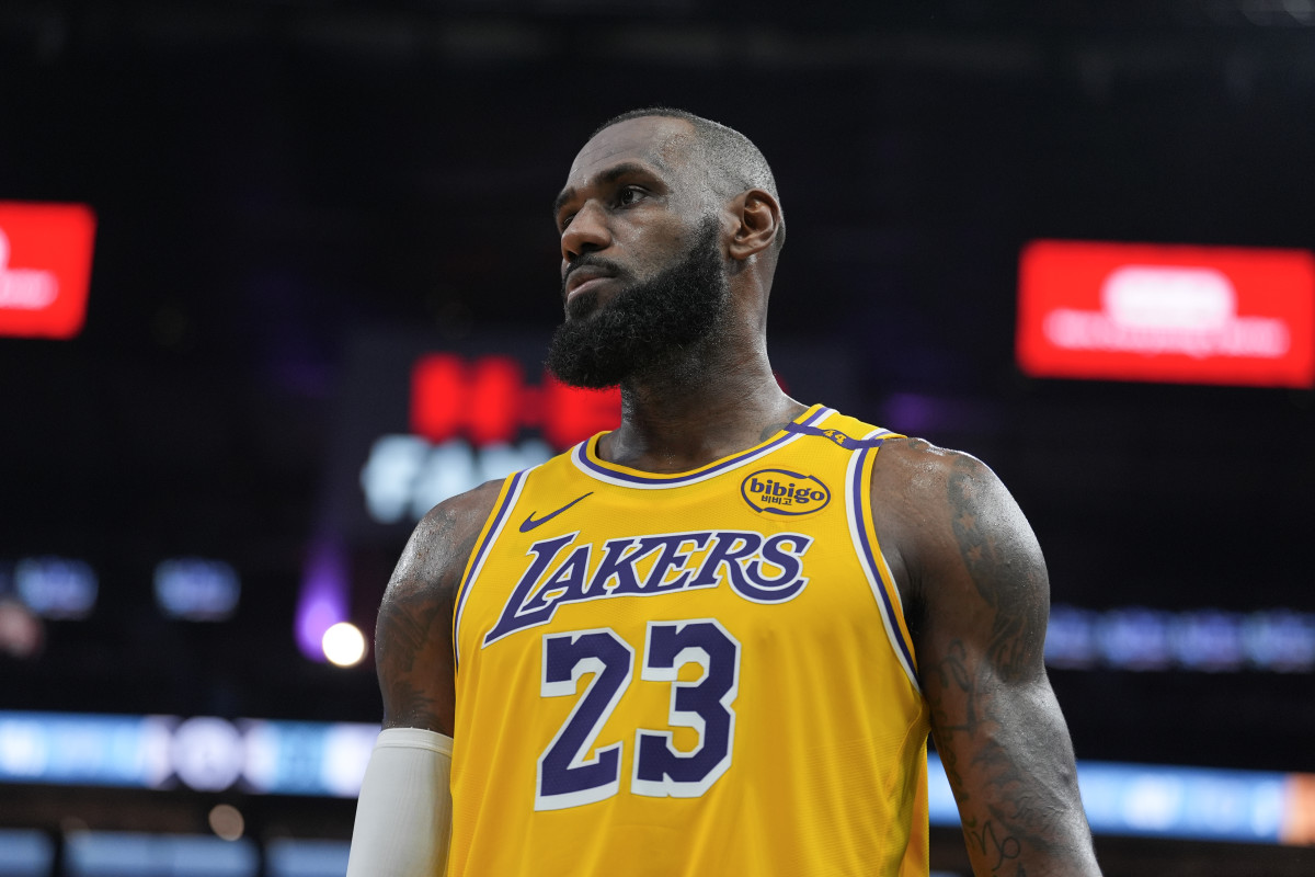 Lakers Announce LeBron James News Before Jazz Game