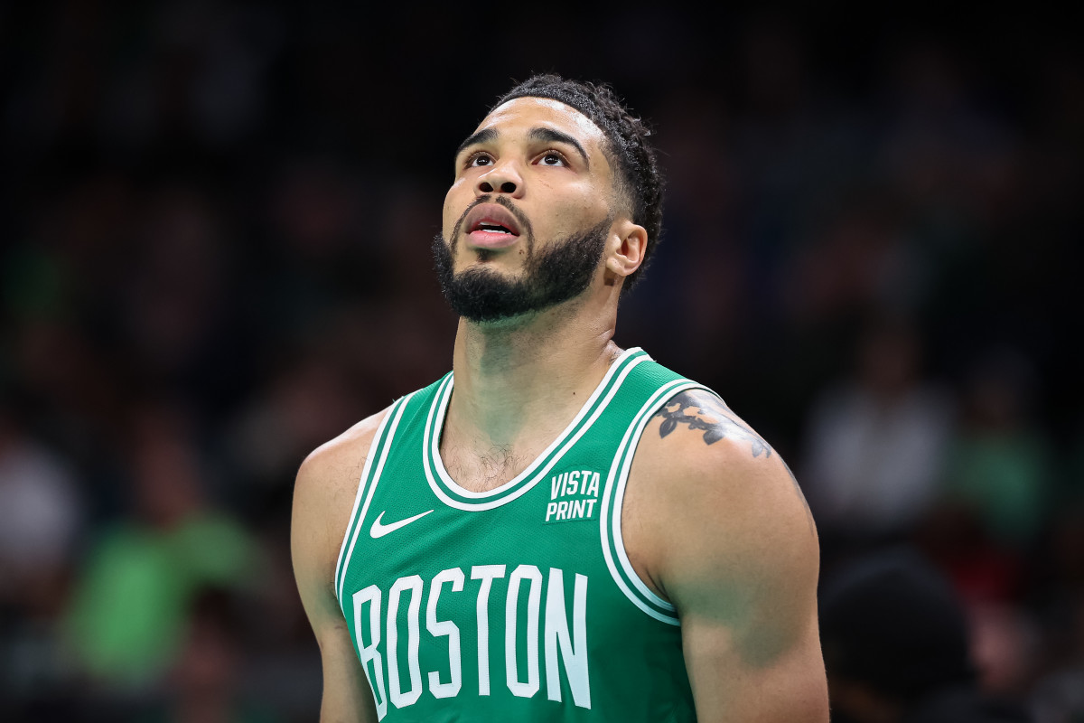  Boston Celtics forward Jayson Tatum (0)