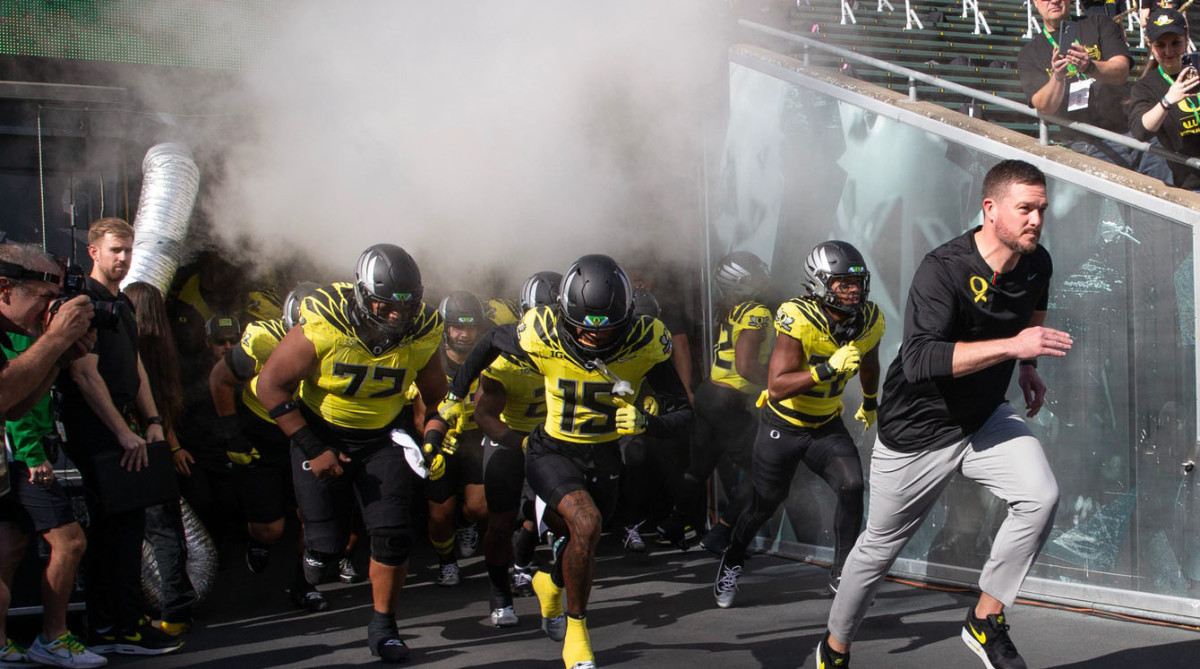 Oregon Breaks Program Record at NFL Draft Athlon Sports
