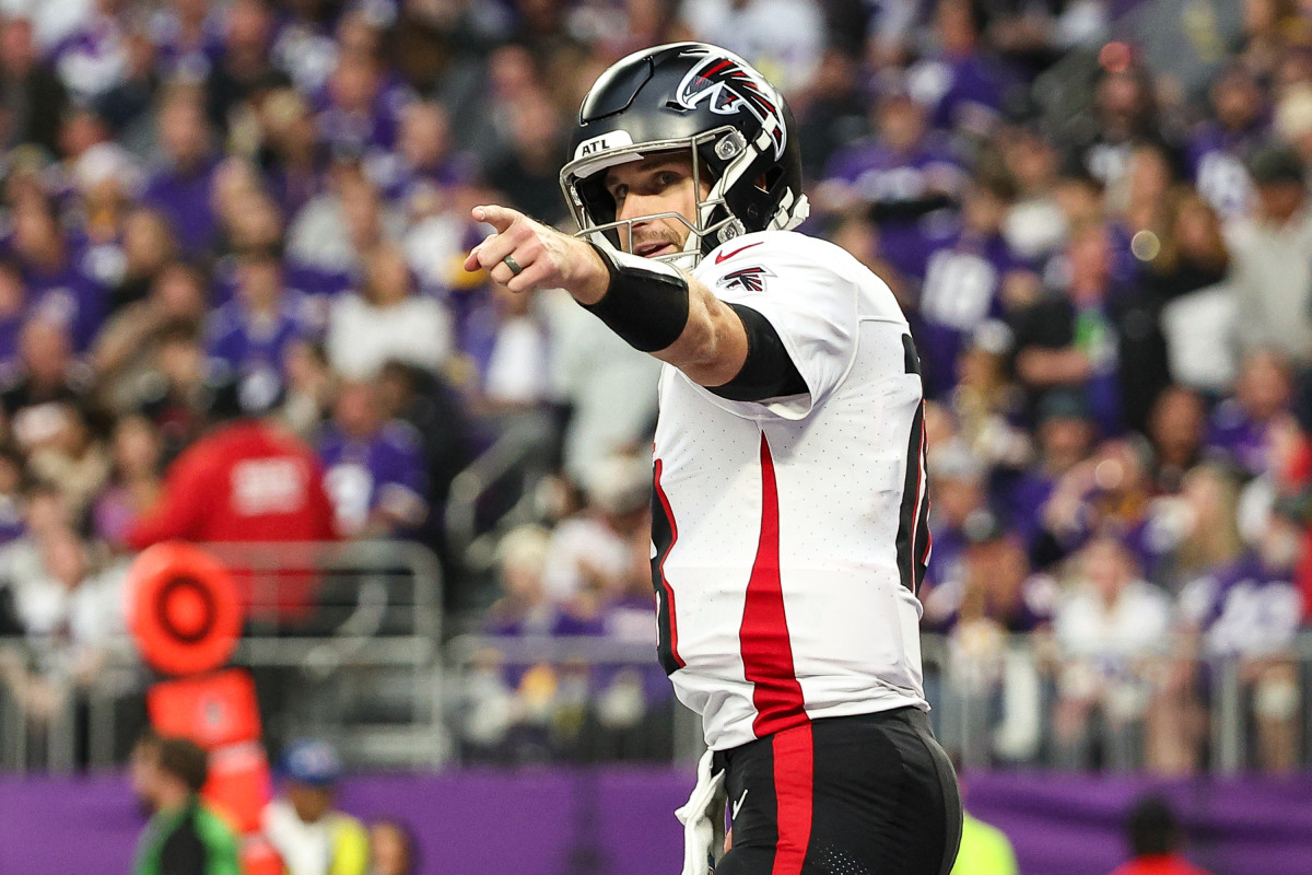 $180 Million QB Sensible Trade Target for Steelers Amid Aaron Rodgers Uncertainty