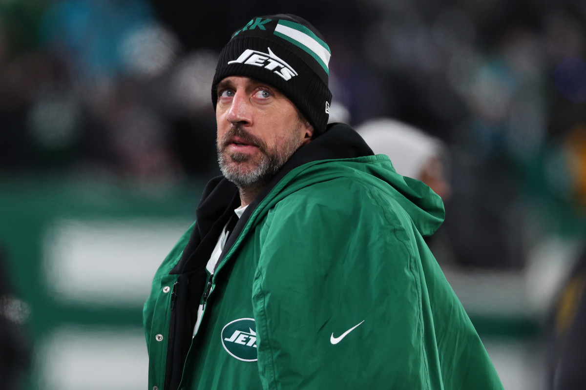 NFL Insider Details New York Jets' Aaron Rodgers Decision - Athlon Sports