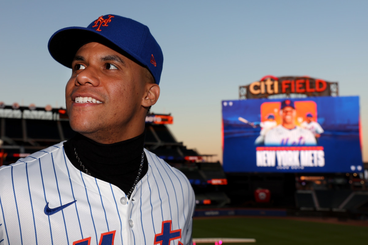 New York Mets right fielder Juan Soto