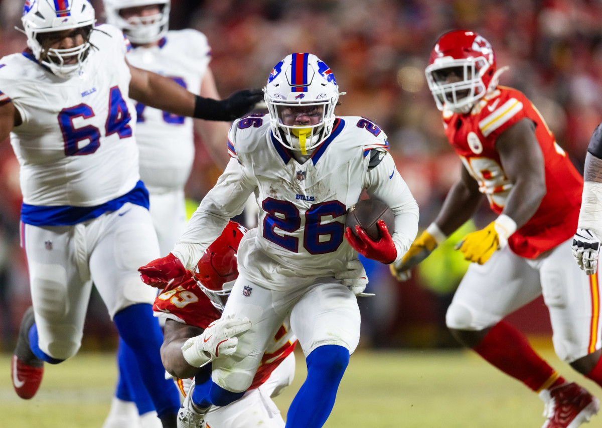 Buffalo Bills running back Ty Johnson (26) against the Kansas City Chiefs during the AFC Championship game at GEHA Field at Arrowhead Stadium.