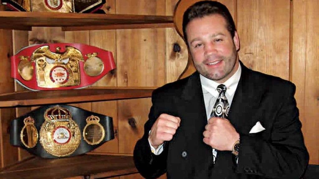 Color Commentary Boxing Bobby Czyz Makes His Color Commentary Debut For Valor Bare Knuckle ...
