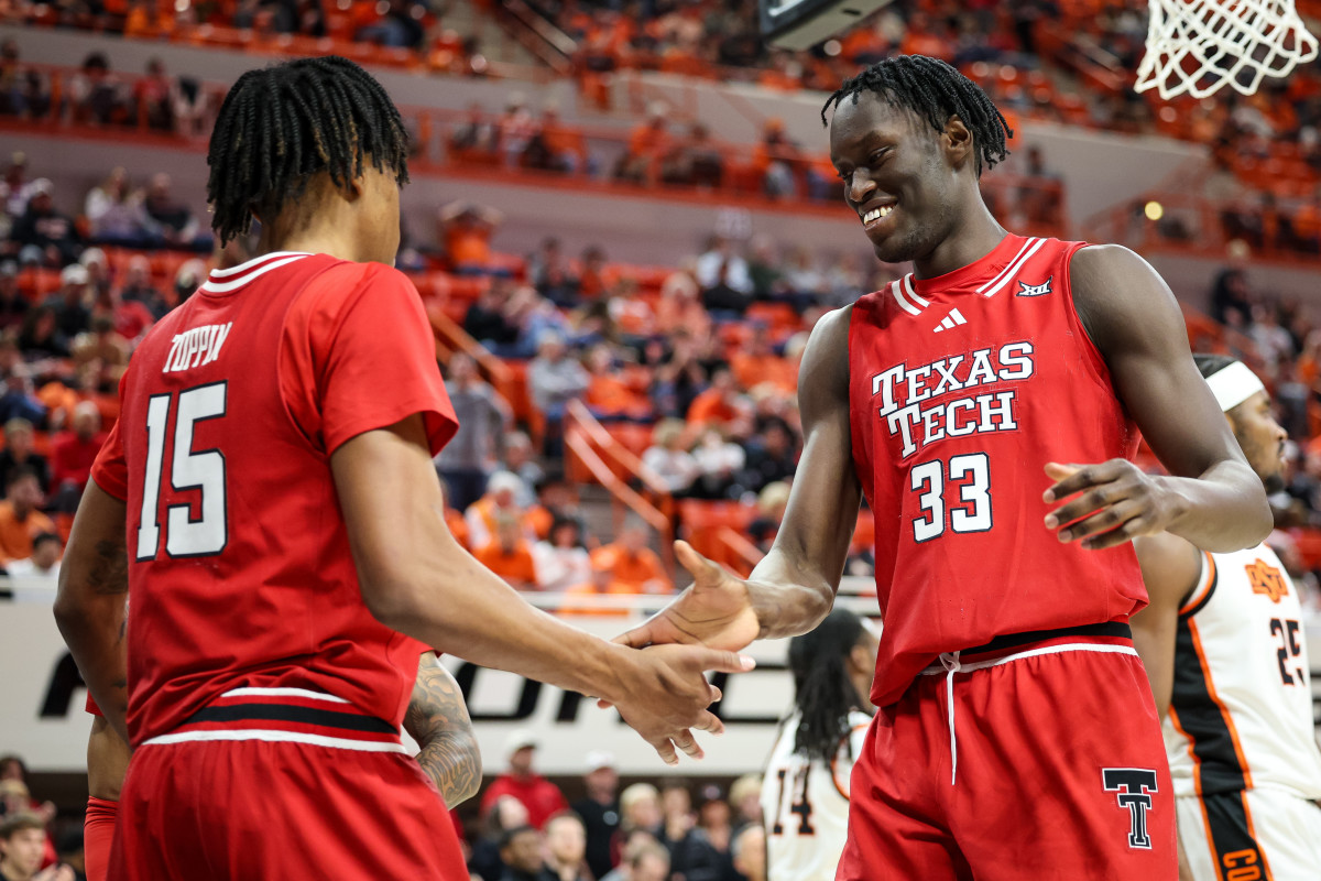 Texas Tech Red Raiders forward Federiko Federiko (33) 