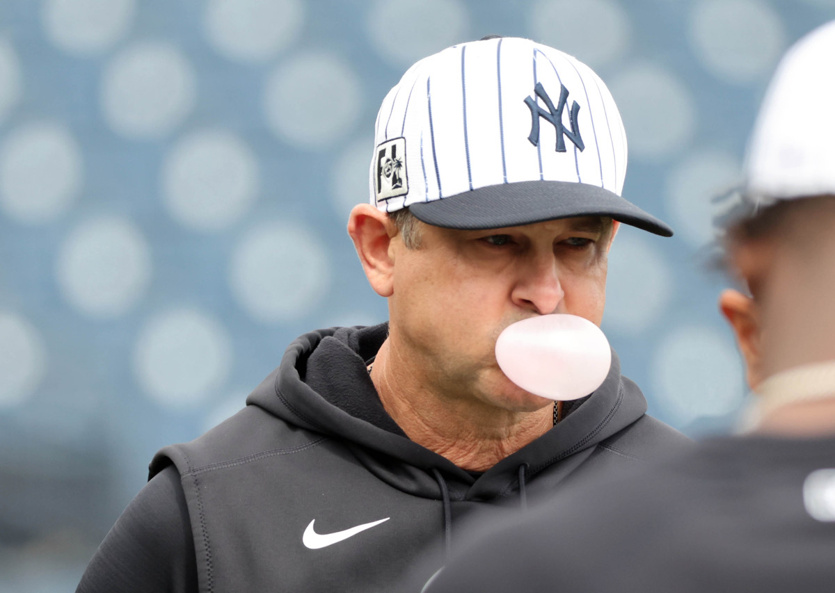 Yankees' Aaron Boone Has Strong Reaction to Red Sox Offseason Moves -  Athlon Sports