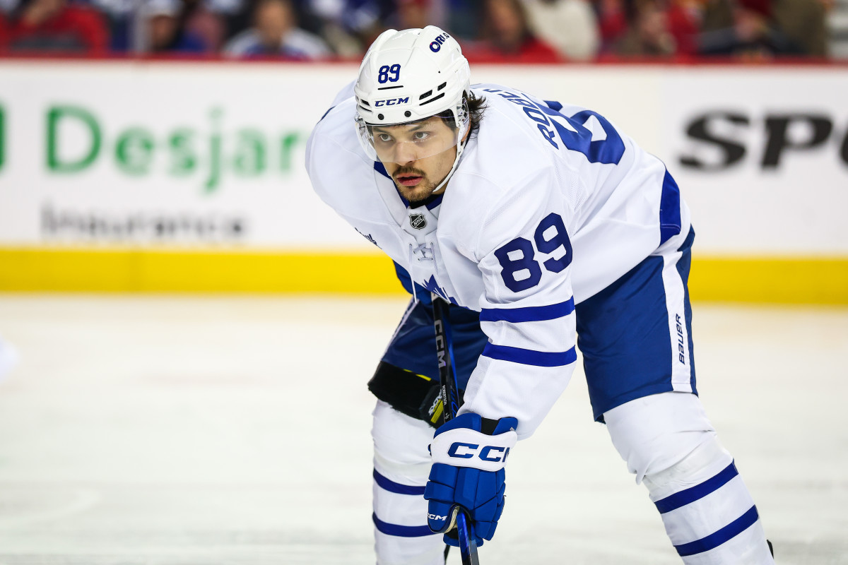Nick Robertson Forces Maple Leafs’ Hand with Bold Contract Move - Athlon Sports