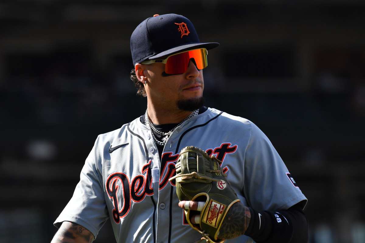 Javier Baez delights Tigers fans with sweet off-day moment at Comerica Park