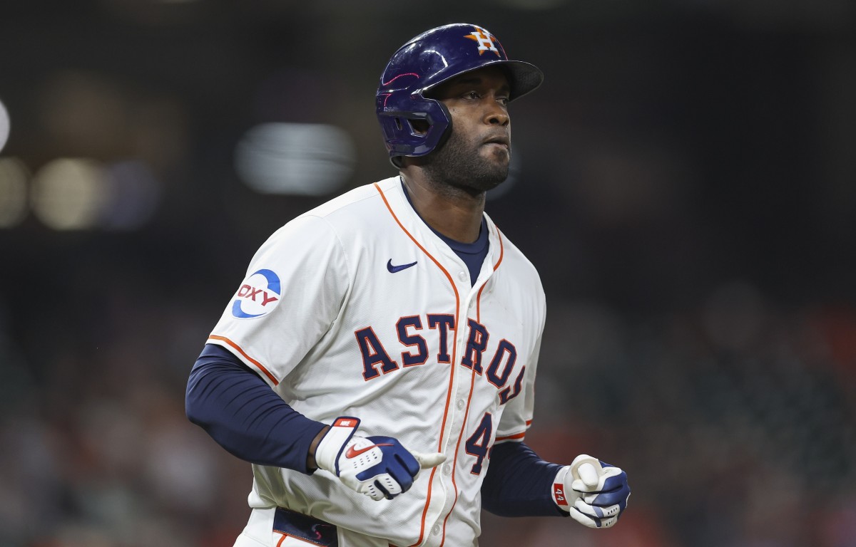 Astros Announce Yordan Alvarez Update Before Rangers Game - Athlon Sports
