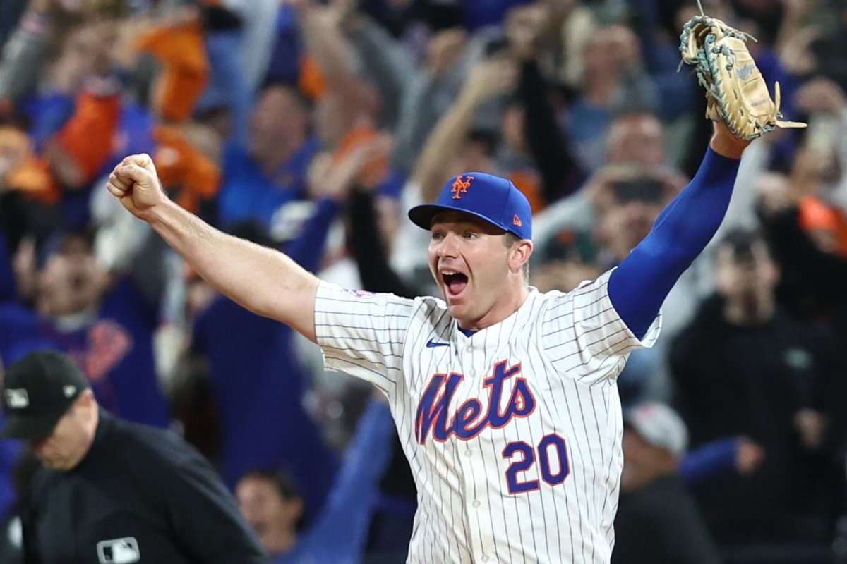 Pete Alonso Reacts to Historic Mets News - Athlon Sports