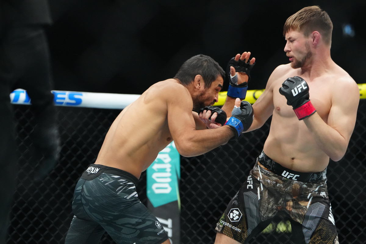 Bryce Mitchell Gets Into Nasty Exchange With Heated Rival - Athlon Sports