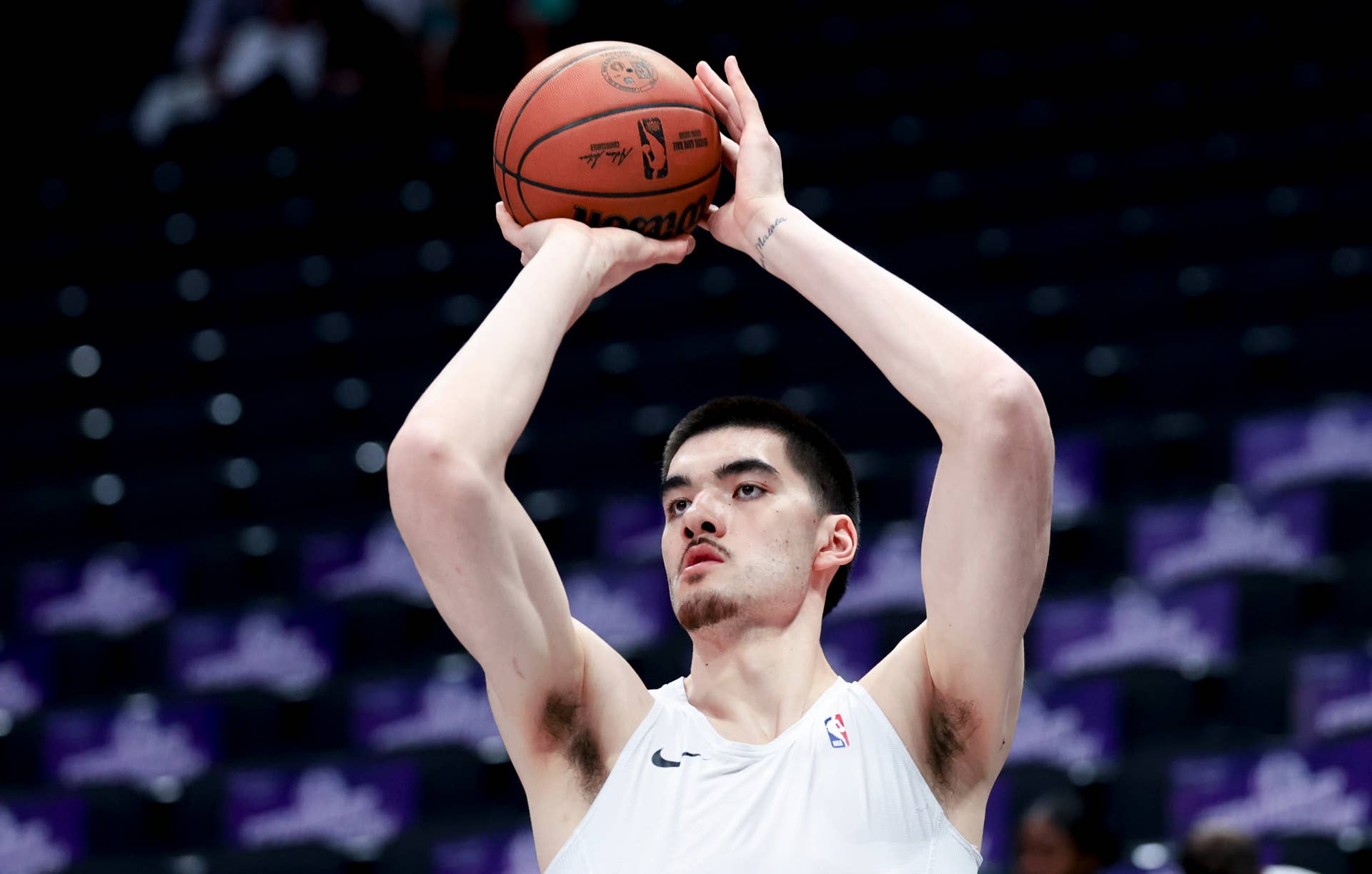 Grizzlies Make Announcement After Major Zach Edey News - Athlon Sports