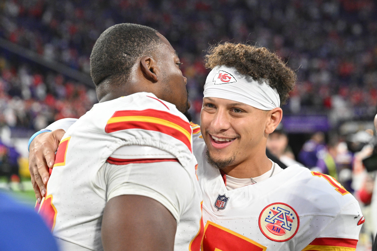 Kansas City Chiefs quarterback Patrick Mahomes (15) and defensive tackle Chris Jones (95).