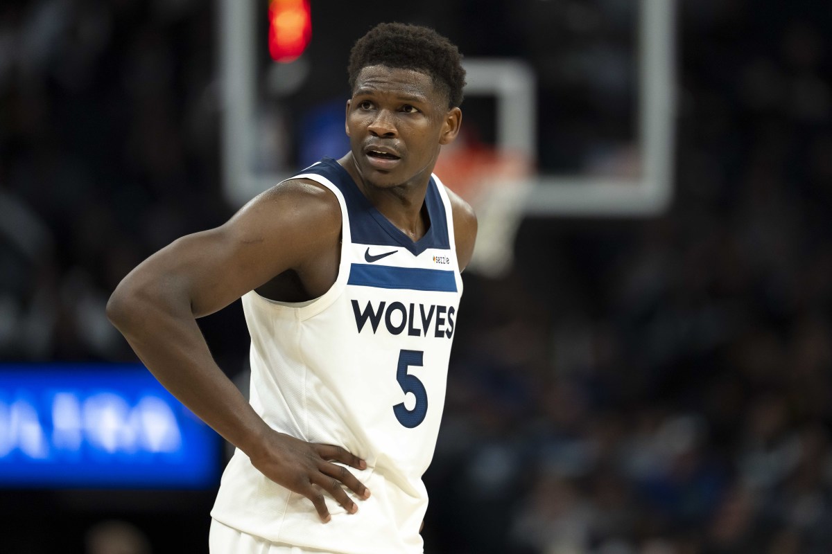 Anthony Edwards Scare Overshadows Timberwolves Win Over Nets