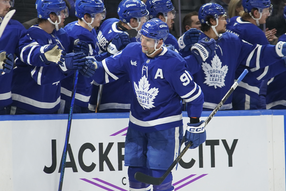 Maple Leafs' John Tavares Joins 8-Player NHL Club Led By