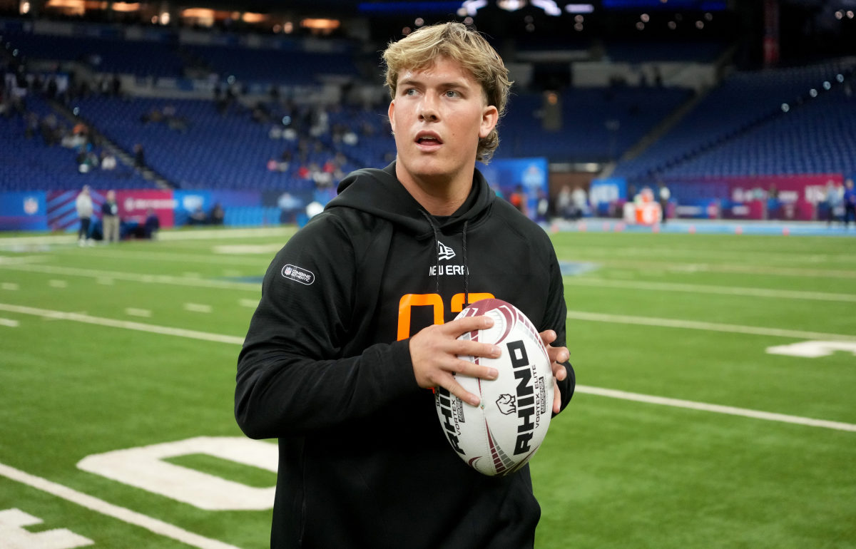 Jaxson Dart Predicted to Replace Newly Signed $40 million QB - Athlon Sports