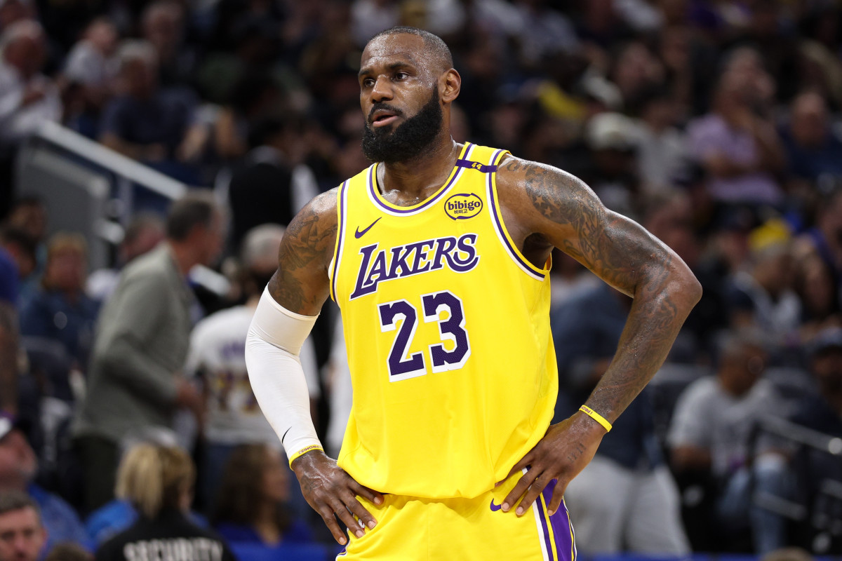 Former LeBron James Teammate Issues Strong Statement on Lakers Star - Athlon Sports