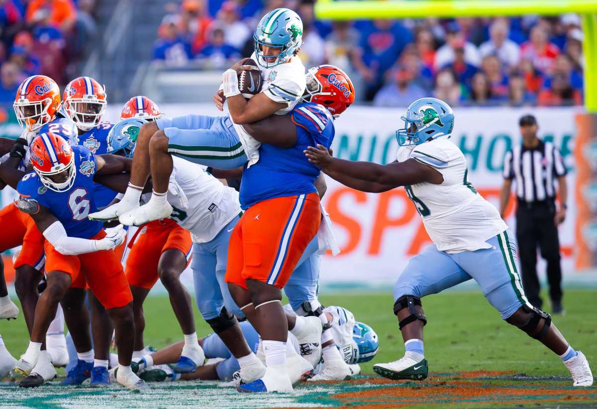 Florida Gators DL Desmond Watson Turns Heads at Tampa Bay Buccaneers Rookie Minicamp - Athlon Sports