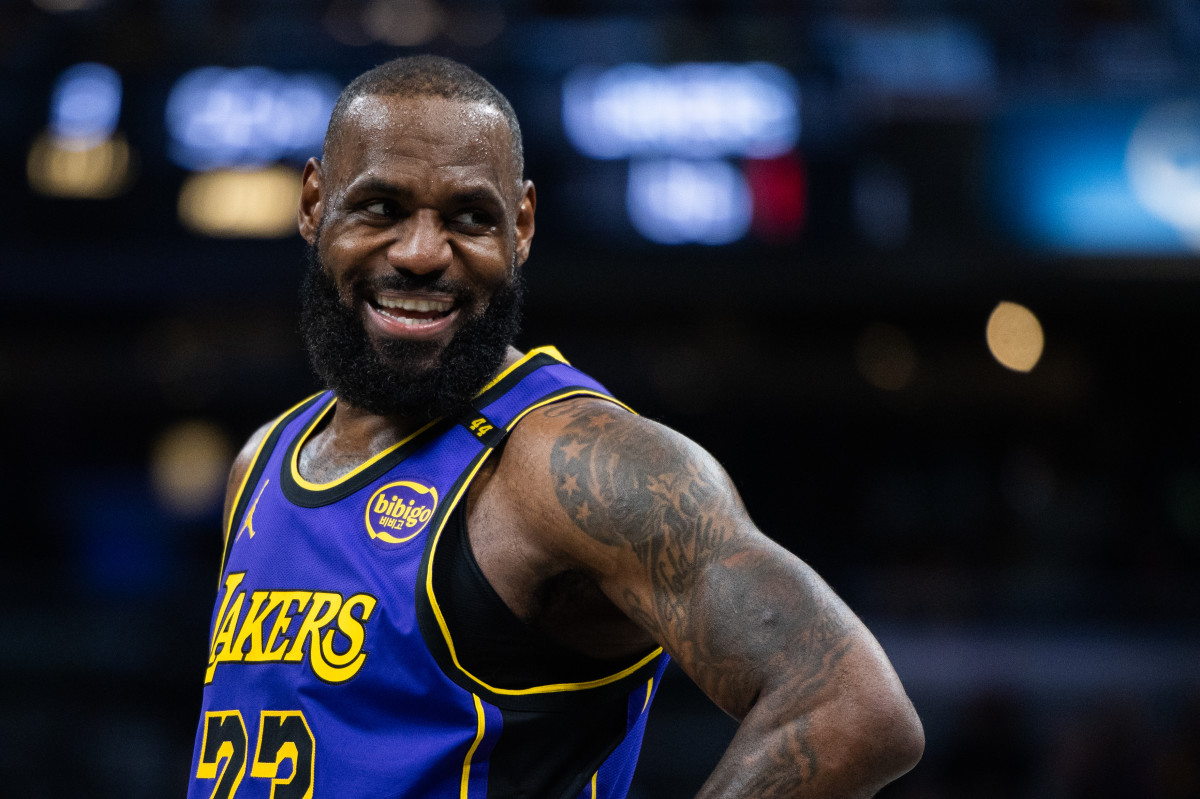 Fans Remind Cavs Owner LeBron James Isn’t on Team Anymore After Game 4 Loss