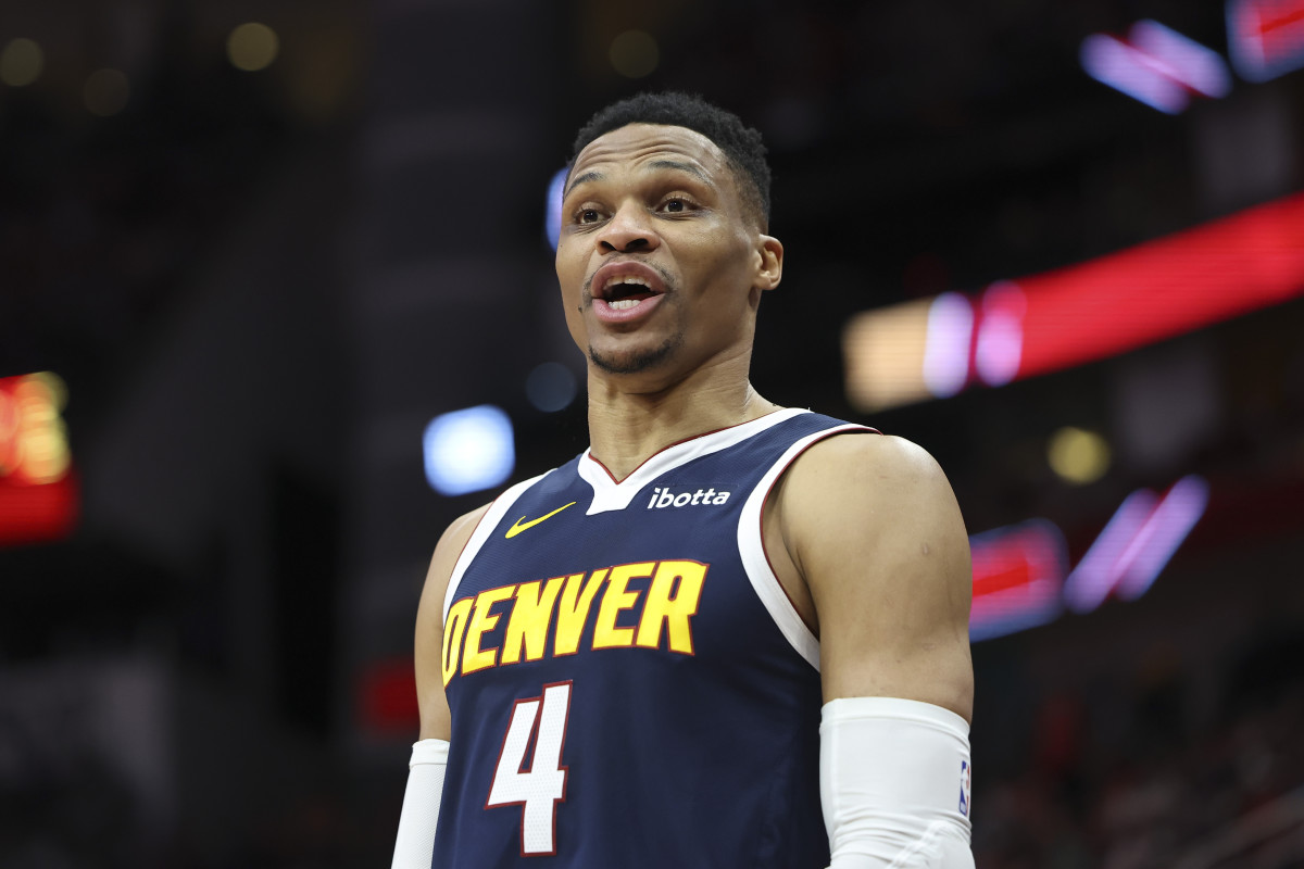 Thunder Fans Switch Up On Russell Westbrook During Nuggets Series - Athlon Sports