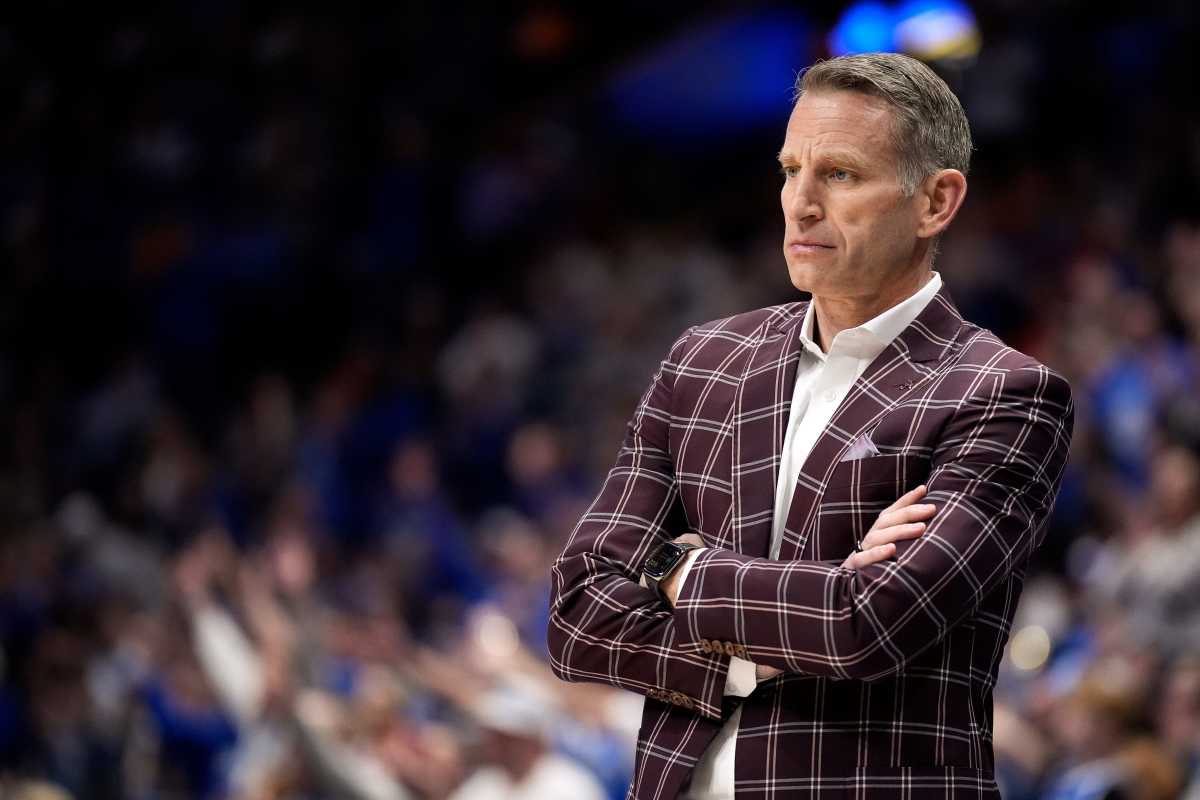 Alabama head coach Nate Oats.