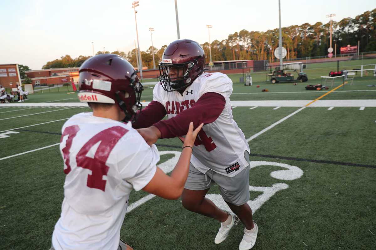 Four-Star DL Chooses Clemson Over Top Competitors, Boosting Tigers 2026  Class - Athlon Sports