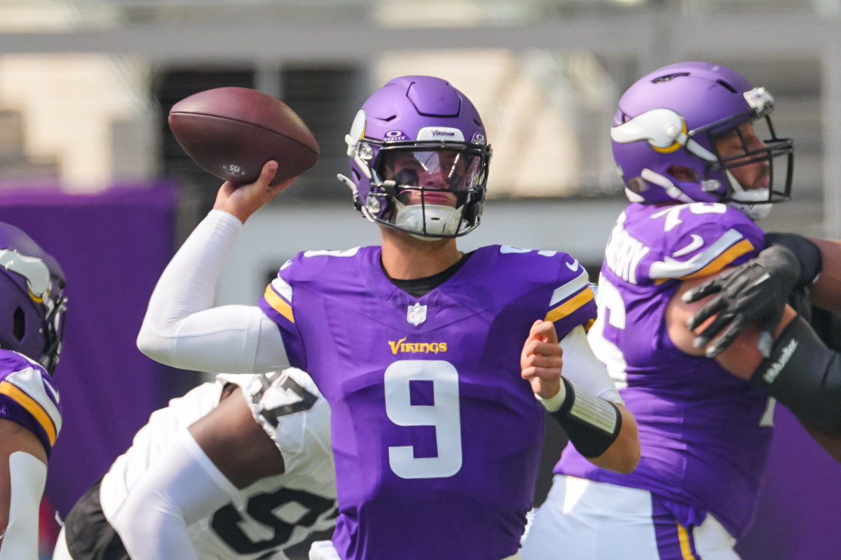 Vikings Trade Idea Sees J.J. McCarthy Joined by Young Gunslinger QB - Athlon Sports