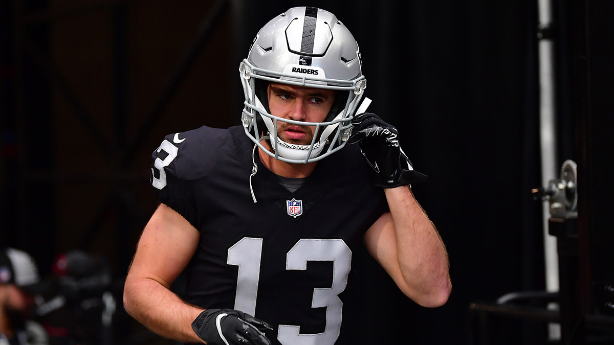 Panthers' Hunter Renfrow Gets Candid About Struggling Seasons With Raiders - Athlon Sports