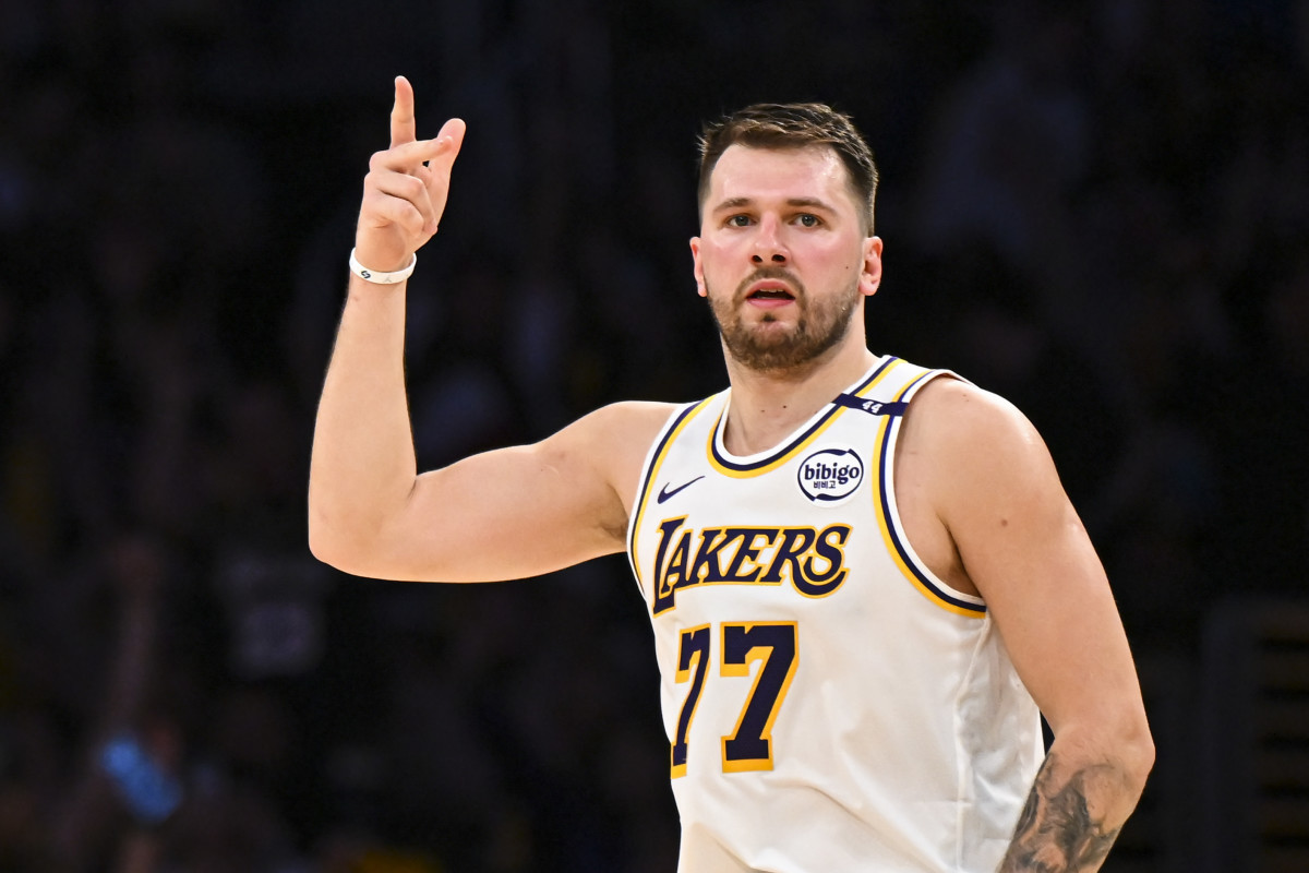 Lakers Face Crucial Luka Doncic Contract Decision Amid 'Stress Max' Situation - Athlon Sports