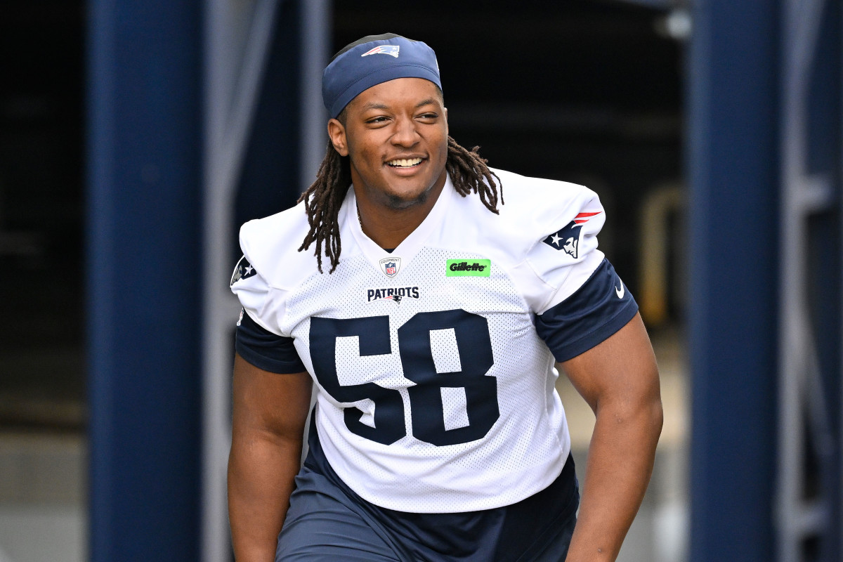 Patriots Could Have Long-Term Center Solution in Rare Talent - Athlon Sports