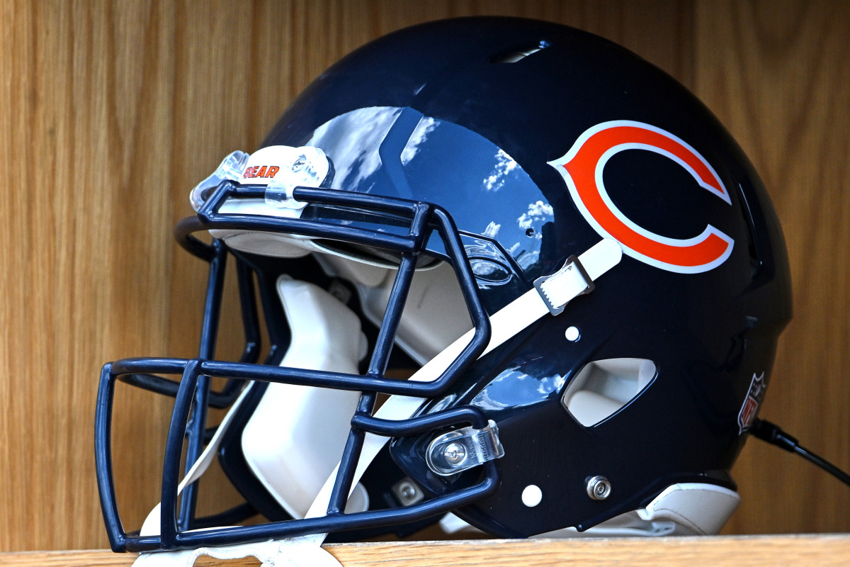 Bears Roll the Dice With 4 Bold Signings Before Camp - Athlon Sports