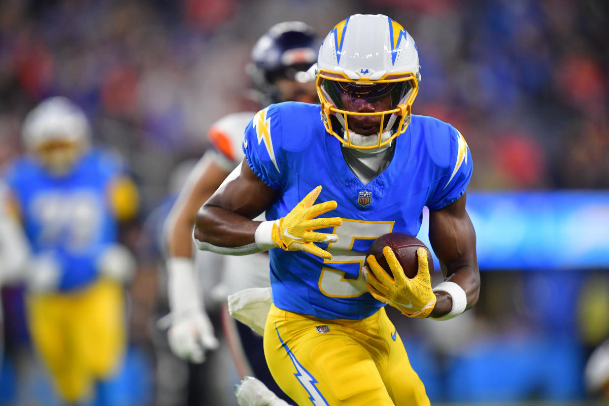 Bills Sign Receiver Labeled 'Uninspiring Choice' By Analyst - Athlon Sports