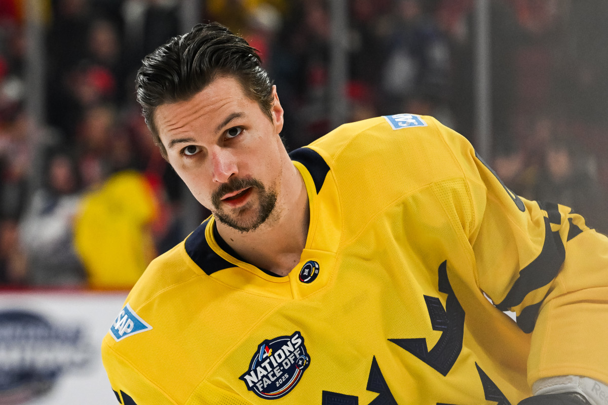 Trade Idea Flips Maple Leafs Veteran for Penguins' Erik Karlsson - Athlon Sports