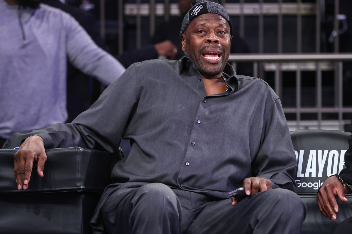 New York Knicks Have 7 Players Featured on NBA All-Time Greats List - Athlon Sports