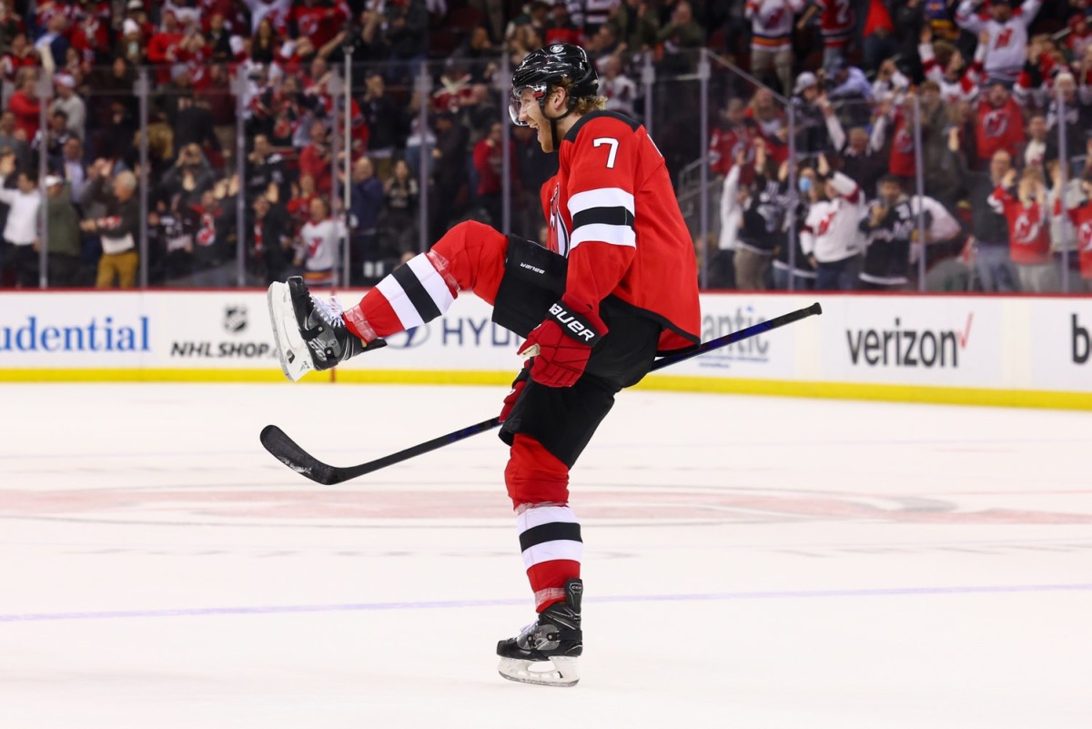 Red Wings Predicted to Trade For Devils' Dougie Hamilton - Athlon Sports