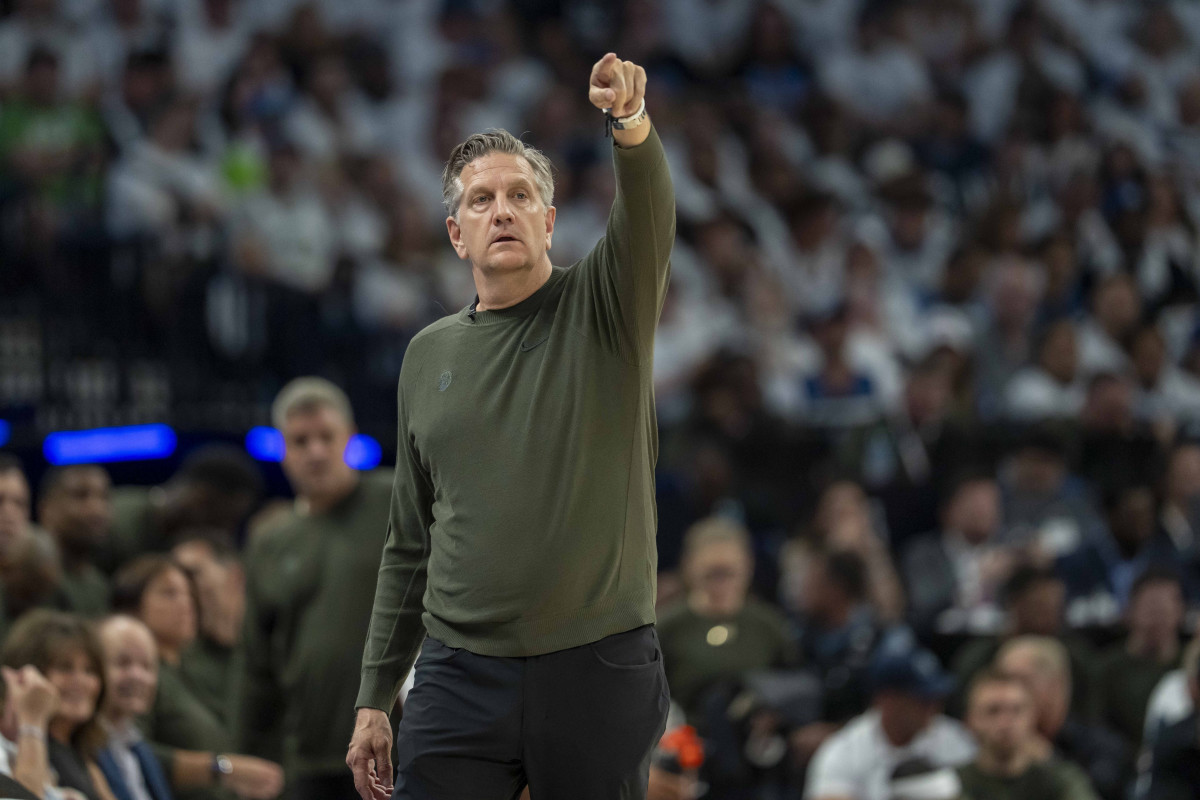 Timberwolves Head Coach Chris Finch Is Pleased With This Impressive Rookie - Athlon Sports
