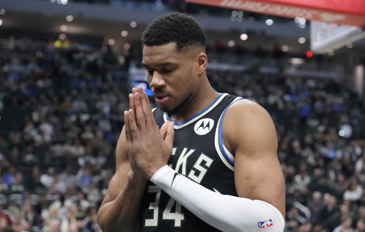 New Report Surfaces on Giannis Antetokounmpo, Nikola Jokic to Lakers - Athlon Sports