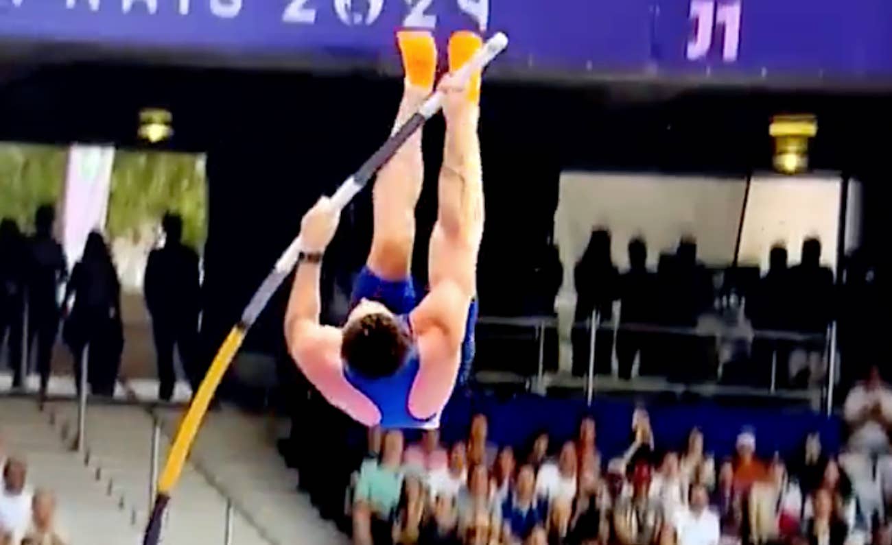 Pole Vaulter Anthony Ammirati Breaks Silence on 'Big Disappointment' at(02)