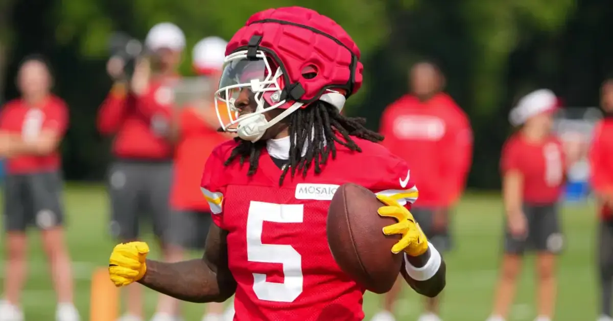Chiefs’ Andy Reid Offers Hollywood Brown Injury Update - Athlon Sports