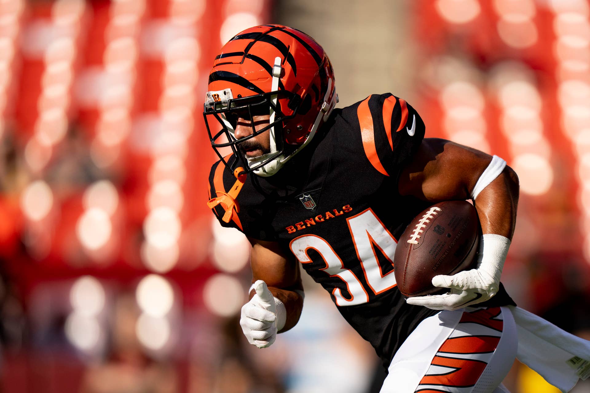 Jacob Ricci Cleveland Browns Release TE Giovanni Ricci Following Injury; Sign RB ...