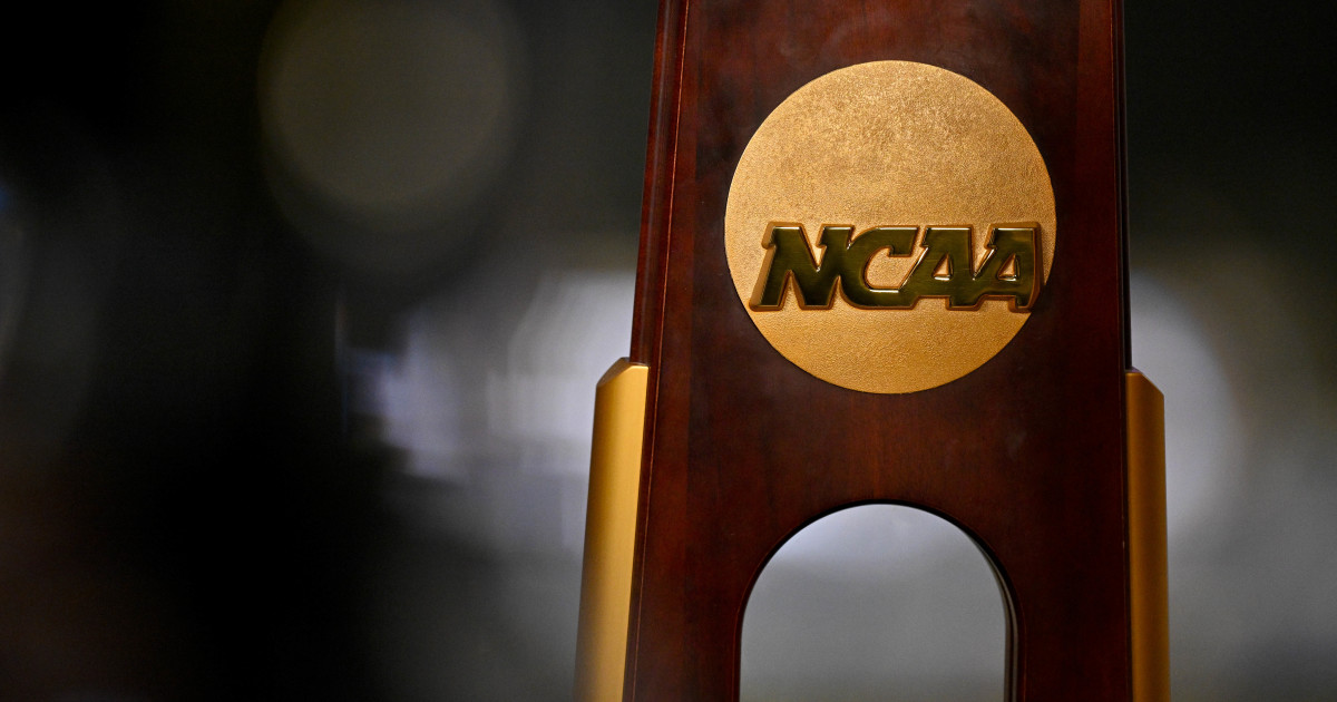 Trump’s NIL executive order resets riles for college athletes - Athlon Sports