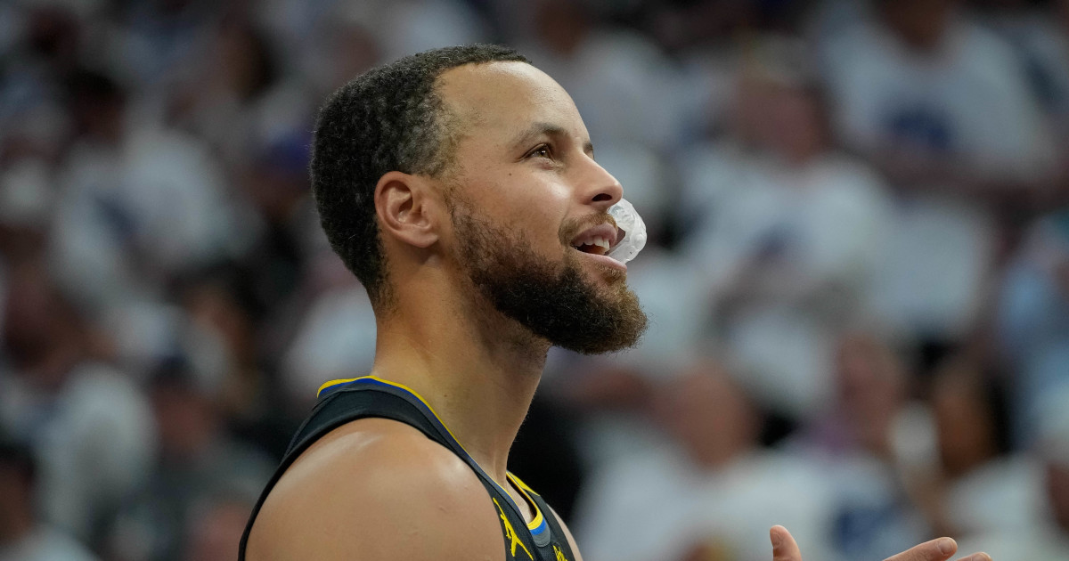 Warriors Trade Target Sends Message on Being Teammates With Steph Curry - Athlon Sports
